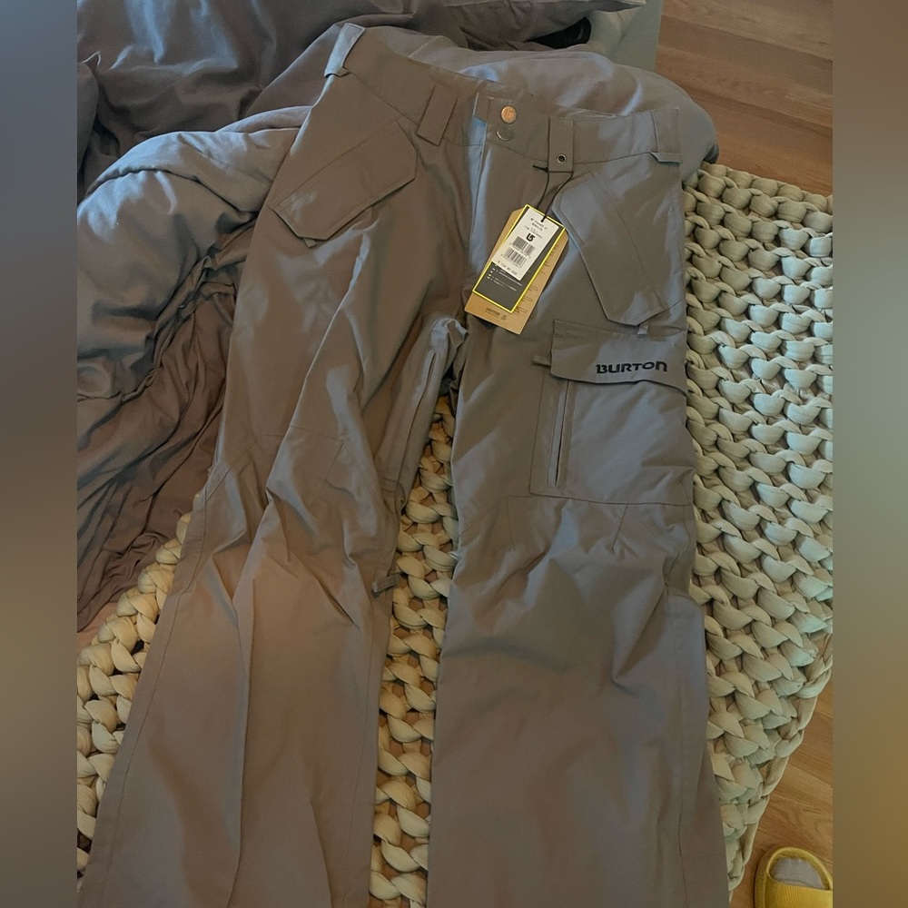 Burton snowboard bottoms